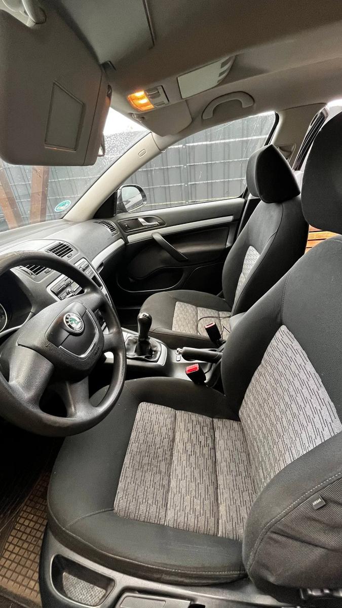 Skoda Octavia 2009 — photo 6