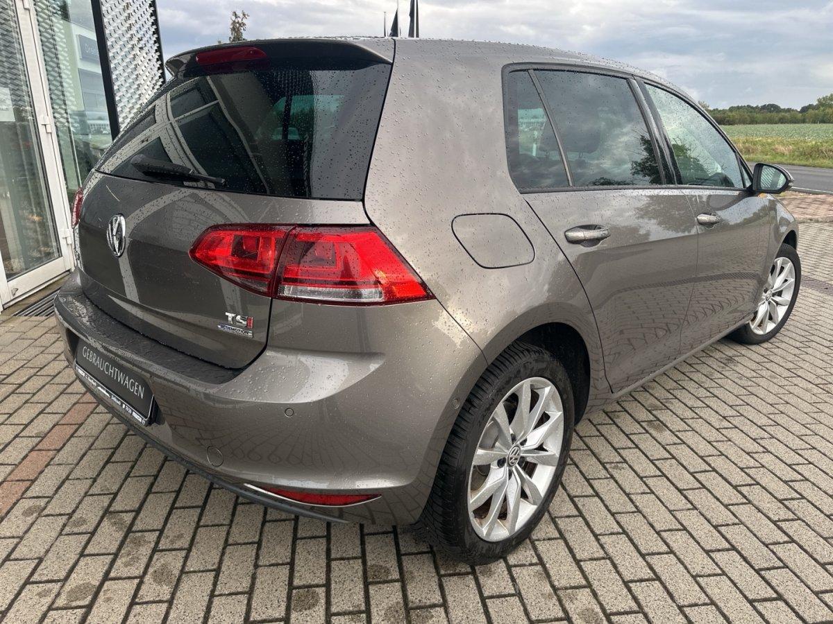 Volkswagen Golf VII Highline Bi-Xenon Climatronic Sitzheizu