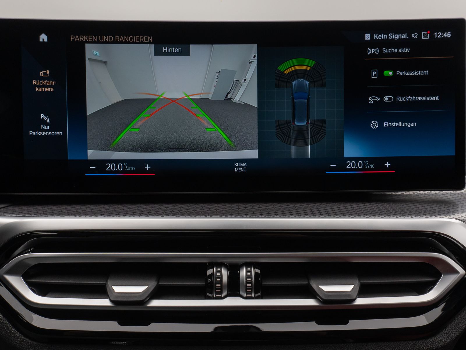 Fahrzeugabbildung BMW 320d M Sport Kamera HUD DAB HiFi DrivAssist 18"
