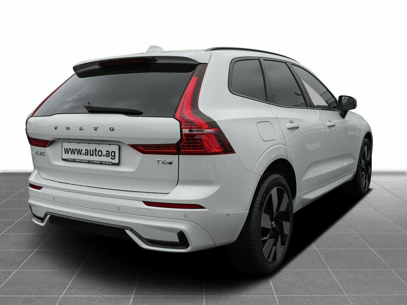 Volvo XC60 T6 PLUS DARK HOT DEAL imagem 3