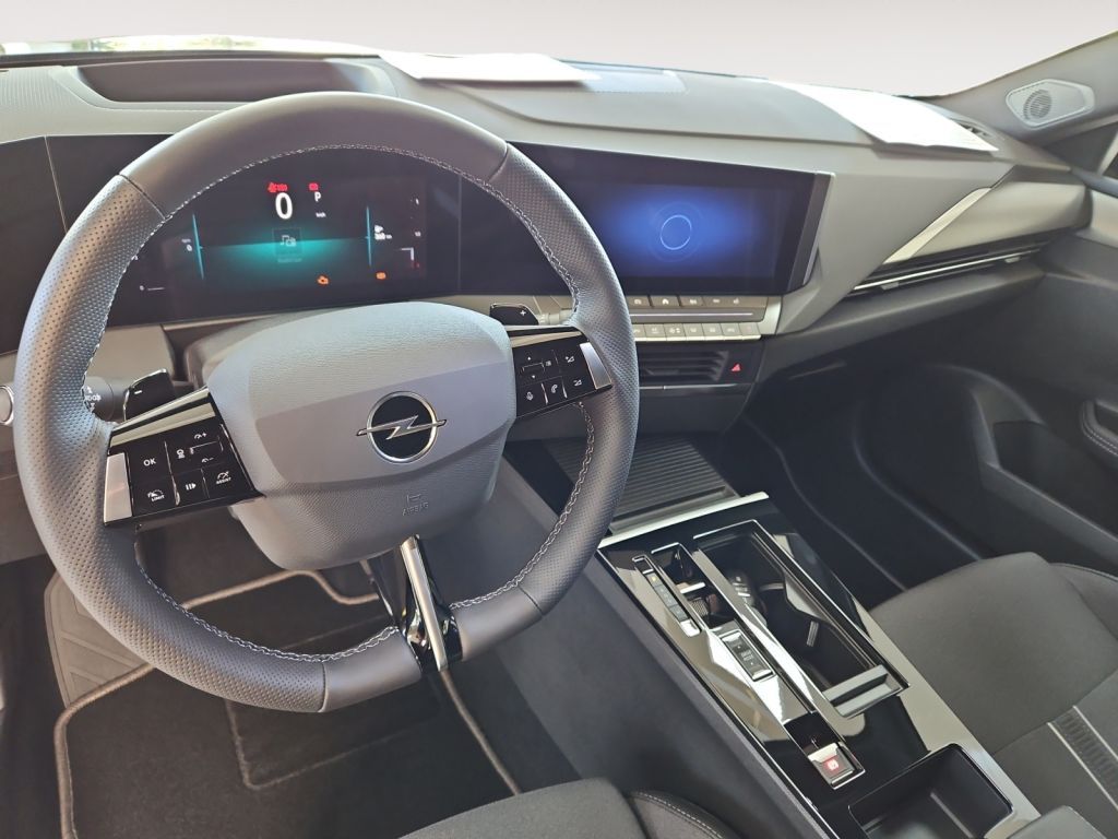 Fahrzeugabbildung Opel Astra ST 1.2 Turbo AT GS Navi LED Lenk/Sitzheiz.