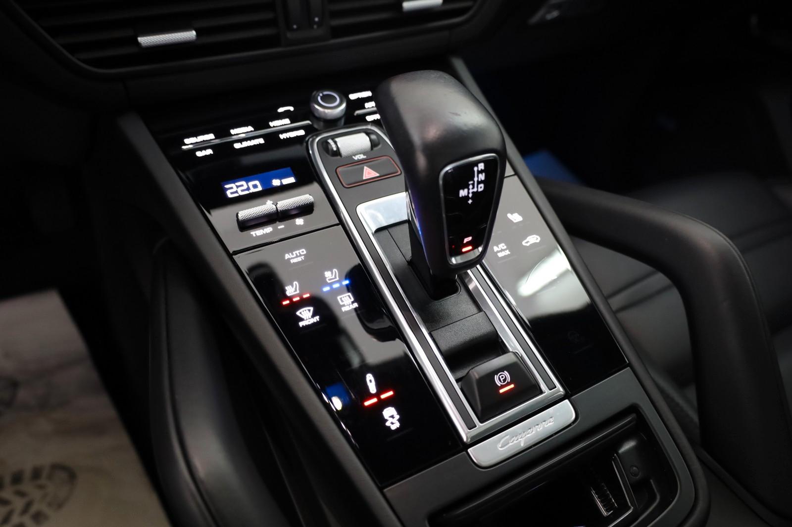 Porsche Cayenne Coupe E-Hybrid,Sport-Chrono,Sitzlüft,AHK