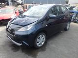 Toyota Aygo (X) 1,0-l-VVT-i x-play - Toyota Unfallwagen
