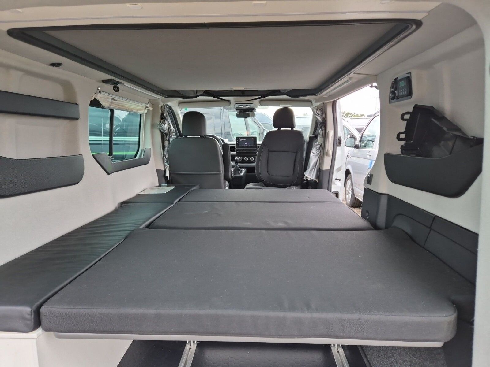 Fahrzeugabbildung Adria Active Base 20150,- Euro Sondernachlass