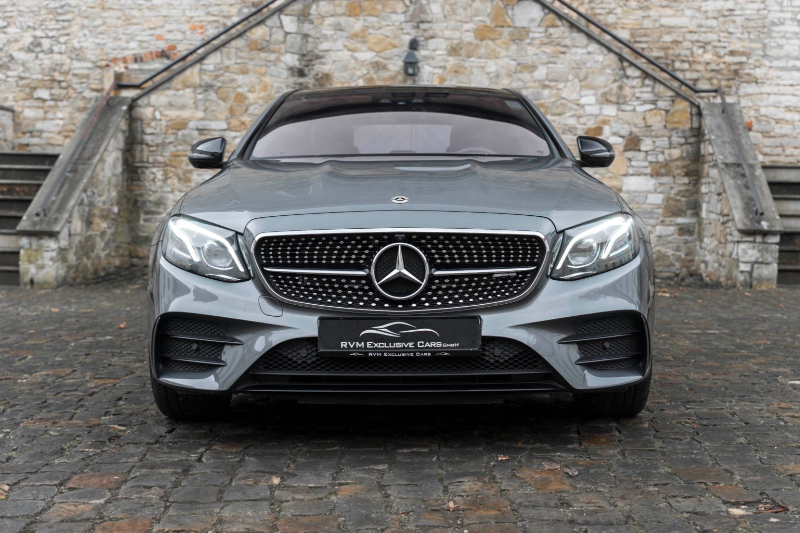 Fahrzeugabbildung Mercedes-Benz E 53 AMG 4Matic+ 360° BURMESTER MBEAM LED TOTW