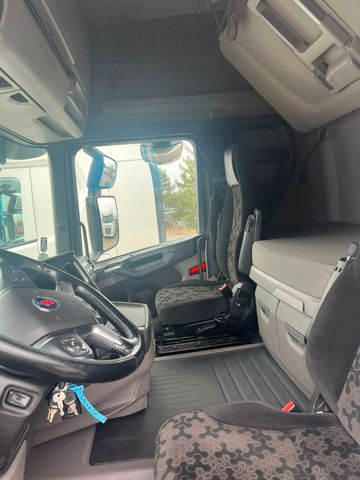 Fahrzeugabbildung Scania 2 Stück R 450