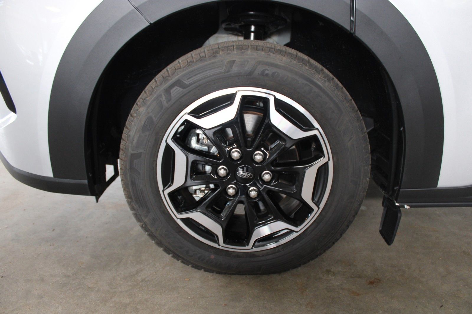 Fahrzeugabbildung Ford NUGGET L1 Active MARKISE + Aufstelldach SOFORT