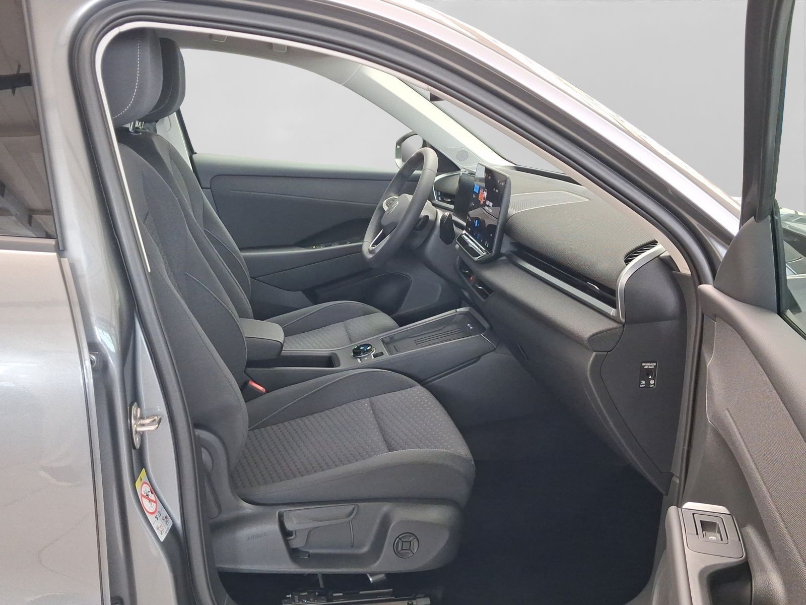 Volkswagen T-Roc 1.5 eTSI DSG LIFE LED ASSIST AHK LM17 foto 4