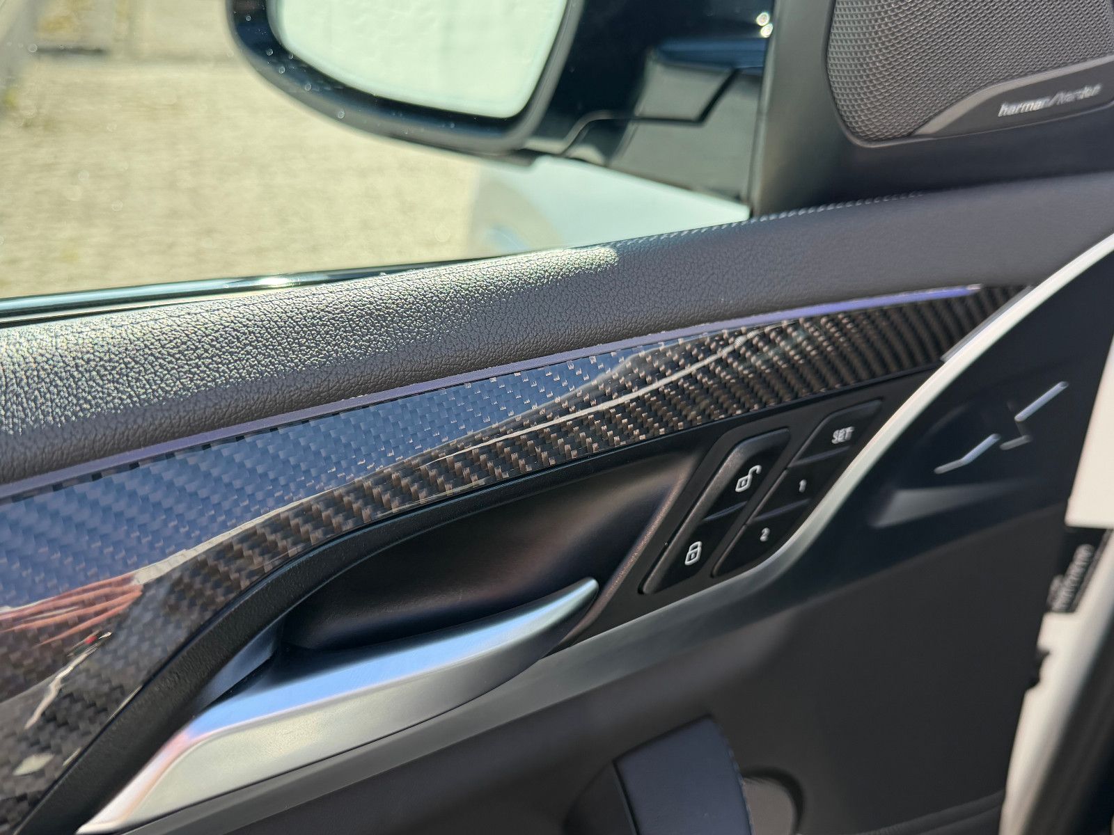 Fahrzeugabbildung BMW X4 M Competition/HUD/HARMAN-KARDON/S-DACH/AMBIEN