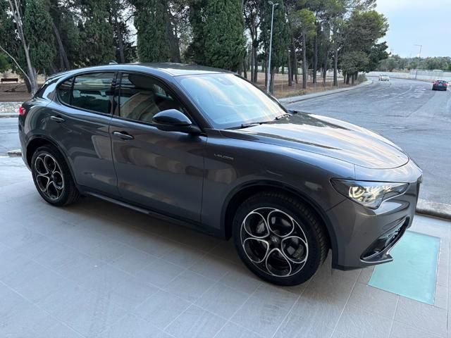 Alfa Romeo ALFA ROMEO Stelvio 2.2 Turbodiesel 210 CV AT8 Q4 imagem 3