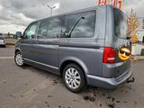 Volkswagen T5 Multivan - graue Volkswagen T5 Multivan