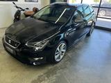 Seat Leon ST 2.0 TDI DSG FR+Navi+Alcantara+LED+18" - Seat Leon: Fr TDI