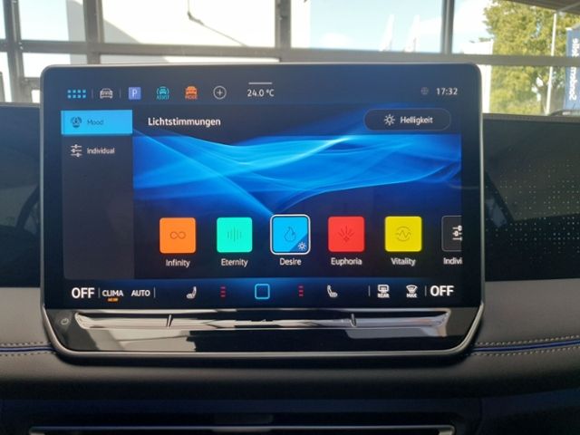 Fahrzeugabbildung Volkswagen Tiguan R-Line 2.0 TDI 4M DSG STANDHZ HD-MATRIX