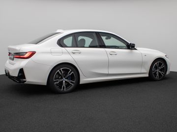 Fahrzeugabbildung BMW M340d xDr Hi-Fi M Sportfahrwerk Comfort Paket
