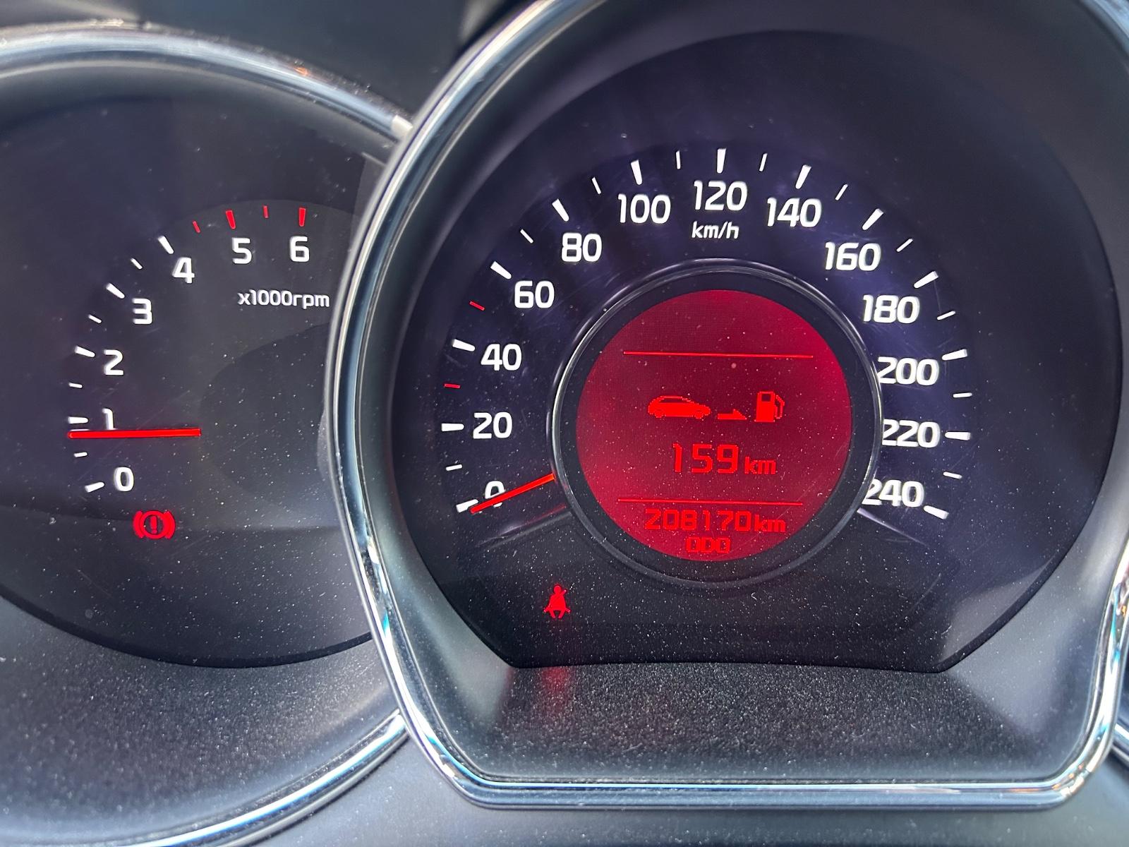 Kia cee'd 2014 — photo 13