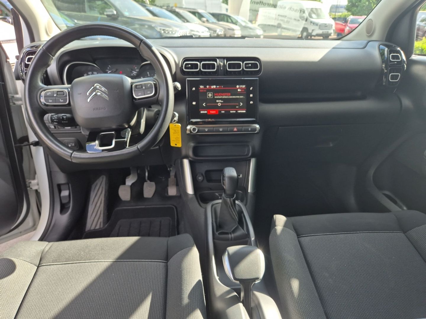 Fahrzeugabbildung Citroën C3 Aircross Feel 1.2 Puretech 110 Spurhalteass.