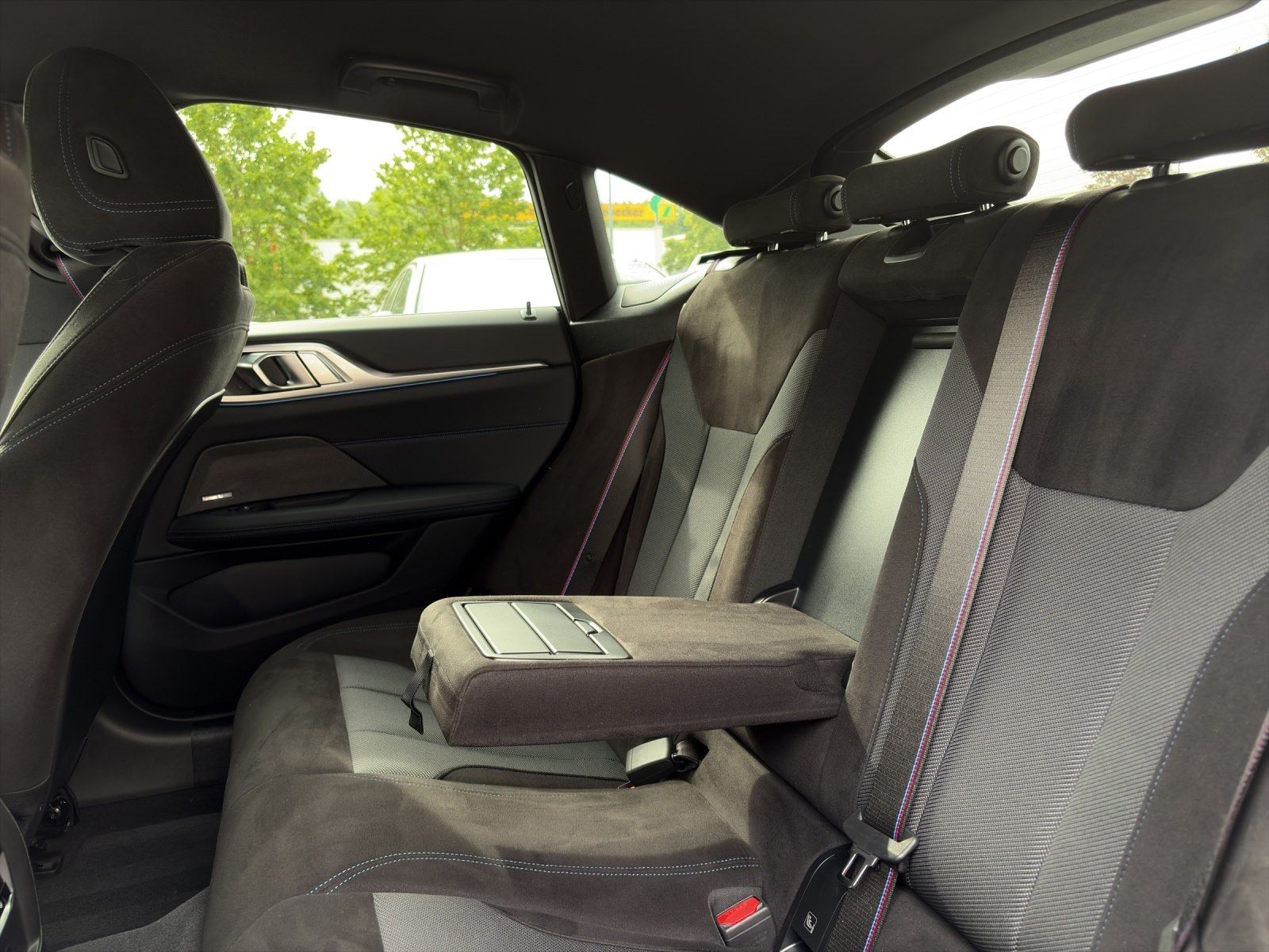 BMW i4 - Bild 30