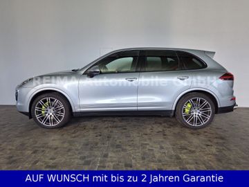 Porsche Cayenne - 3