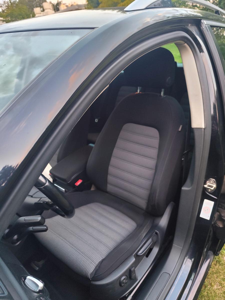 Volkswagen Passat 2014 — photo 19