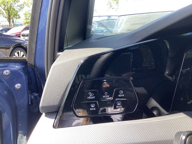 Golf VIII 1.5eTSI DSG Edition 50 AHK