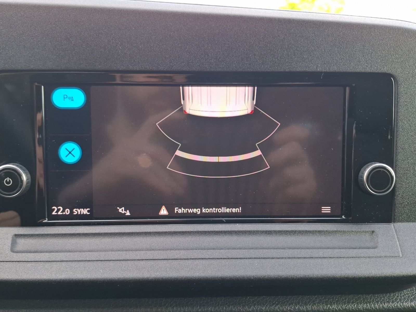 Fahrzeugabbildung Volkswagen Caddy TSI Kasten EcoProfi Klima DAB PDC