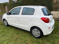 Mitsubishi Space Star Basis Euro 6 1-Hand Klima Coc Papier