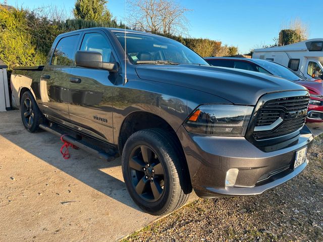 Dodge RAM 1500 5.7L 394HP