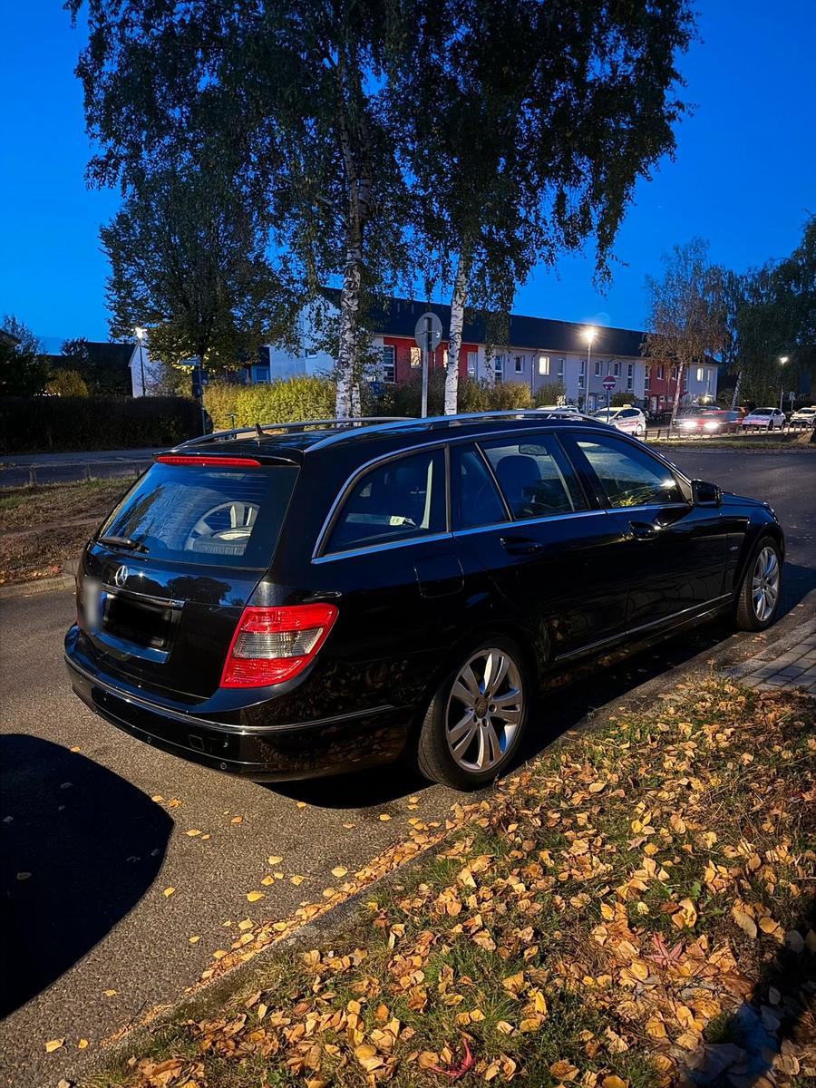 Mercedes-Benz C180 2009 — photo 8
