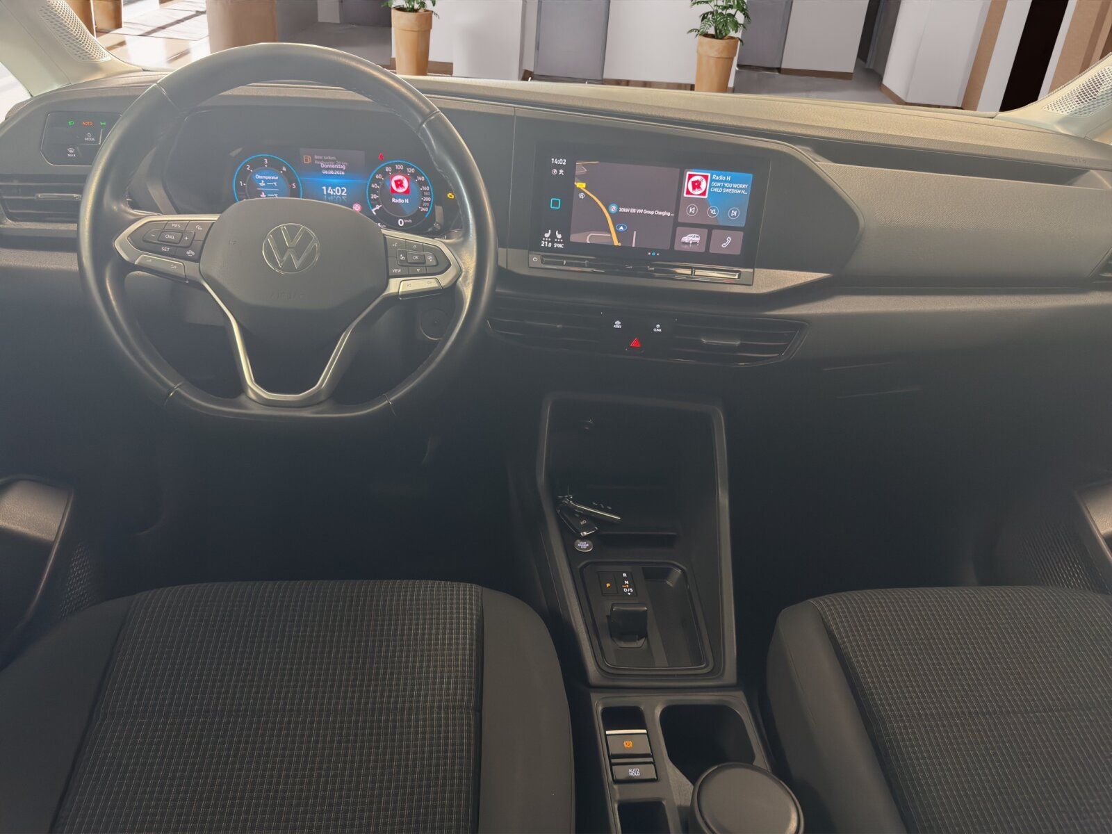 Fahrzeugabbildung Volkswagen Caddy Maxi California 2.0 TDI DSG APP AHK Kamera
