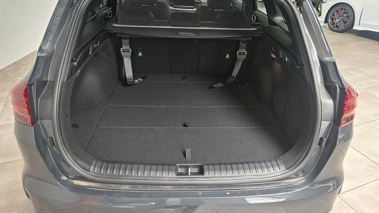 Kia CEED SW GT Line DCT Navi Pano Kamera Technologie