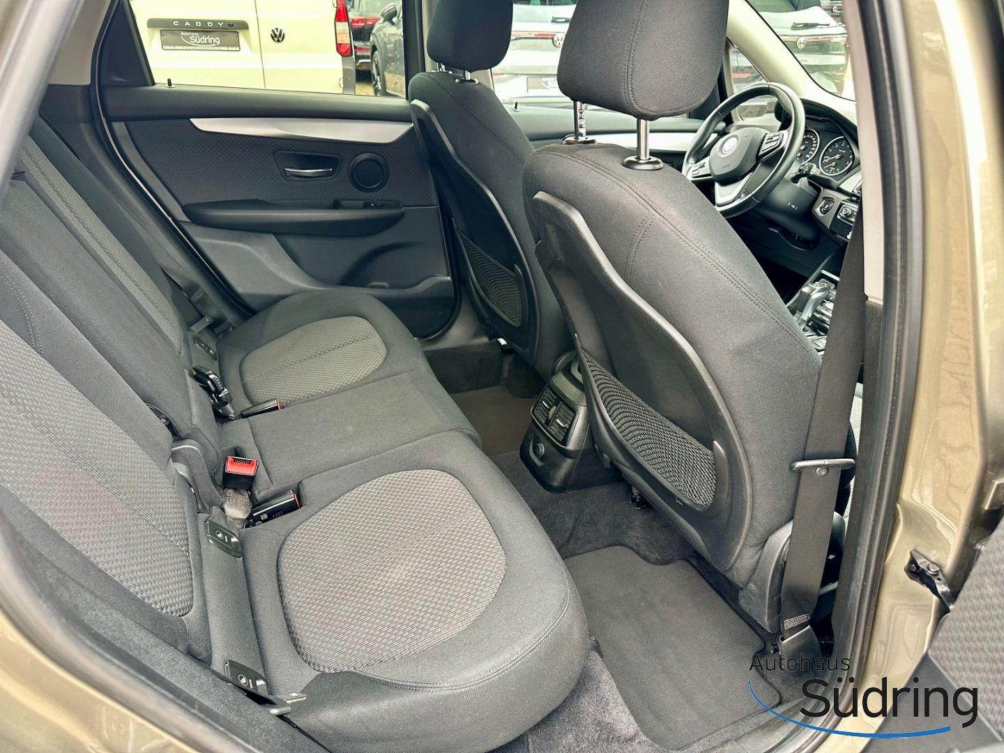 218 Active Tourer i Advantage Navi LED El Heckkl