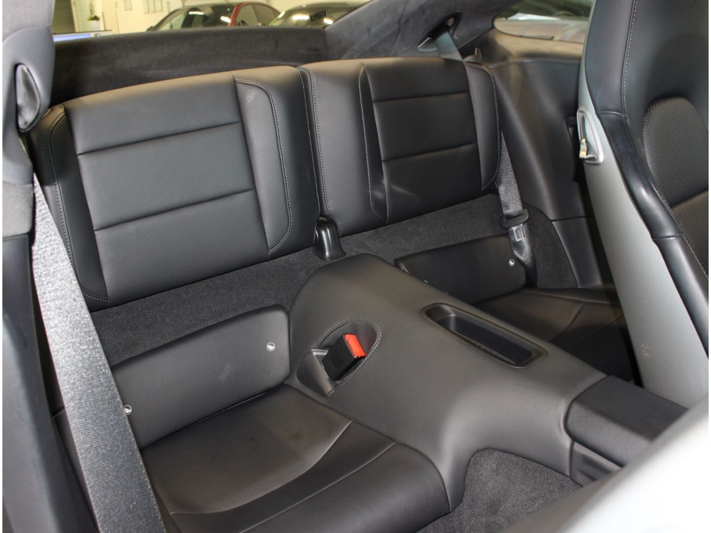 Fahrzeugabbildung Porsche 991 991.1 Carrera 4 Black Edition*2.Hand*TOP