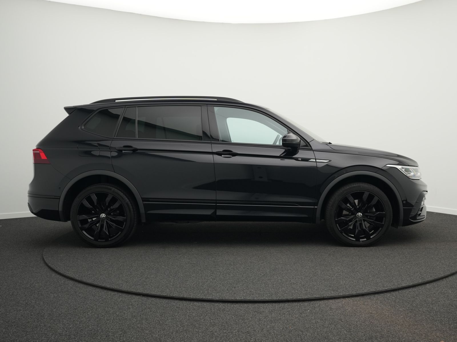 Volkswagen Tiguan Allspace - Bild 12