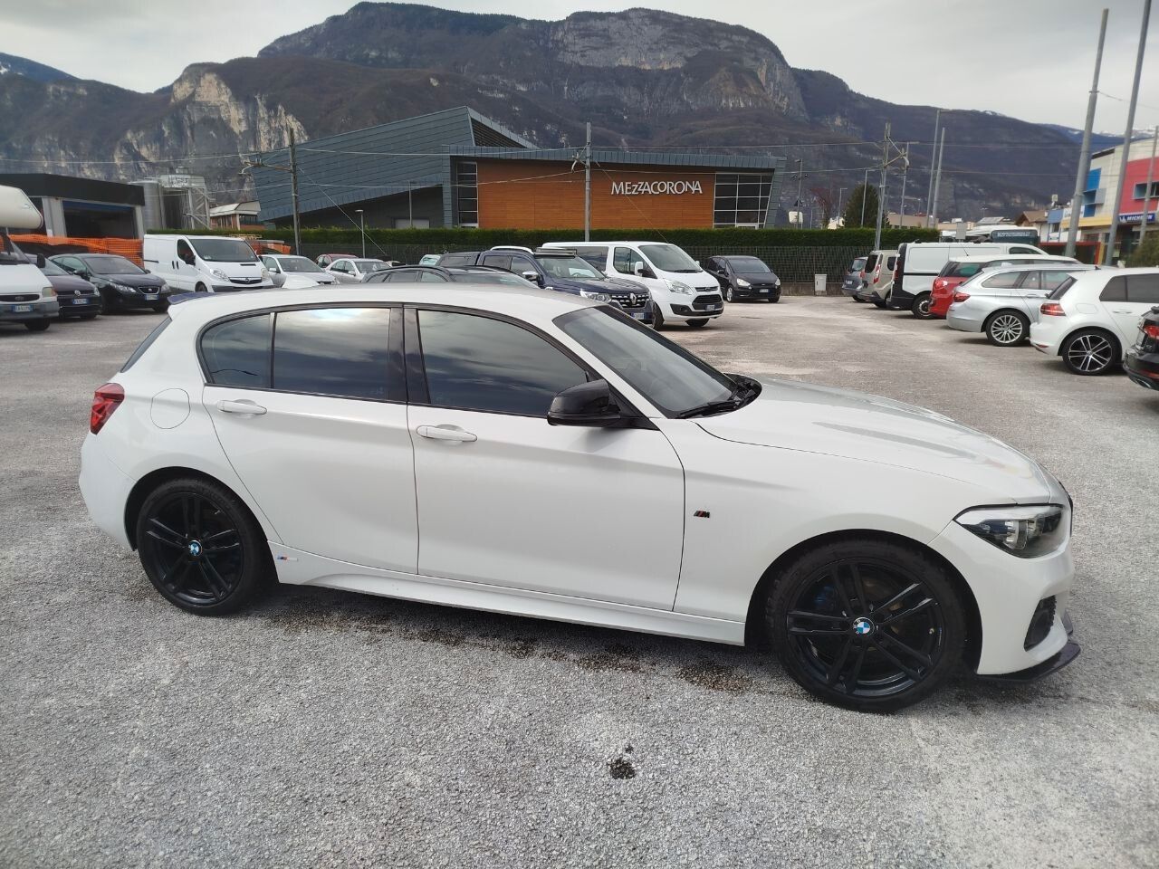 BMW Bmw 118 118i 5p. Msport