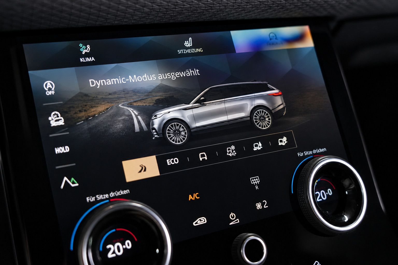 Fahrzeugabbildung Land Rover Range Rover Velar R-Dynamic SE *Meridian*Memory*