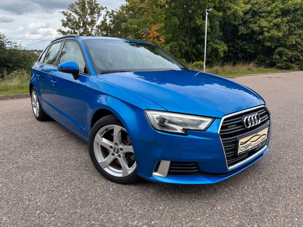Audi A3 2.0 TFSI S tronic quattro,1Hand,ACC,RFK,Leder