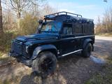 Land Rover Defender 110 Td4 Station Wagon SE TÜV NEU VB - Land Rover Defender mit Diesel-Antrieb: Station Wagon Se