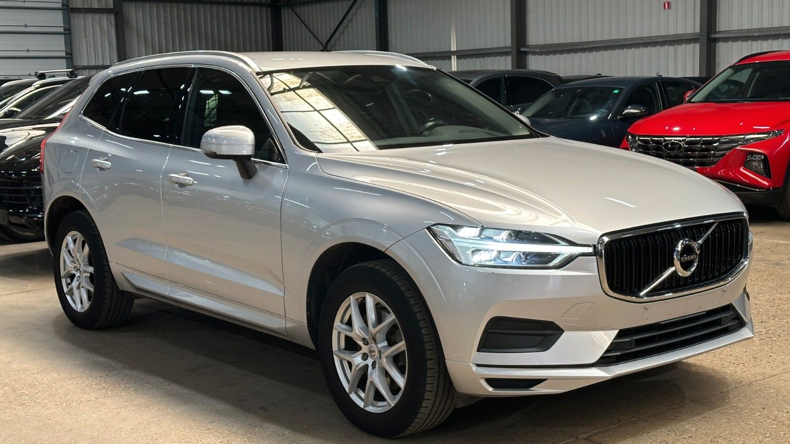 Volvo XC 60 XC60 Momentum Pro AWD LKW imagem 3