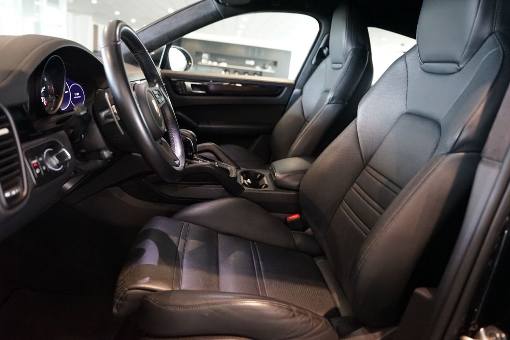 PORSCHE Cayenne Coupe Turbo GT | Sport-Chrono | 22" PORSCHE Cayenne Coupe Turbo GT | Sport-Chrono | 22"