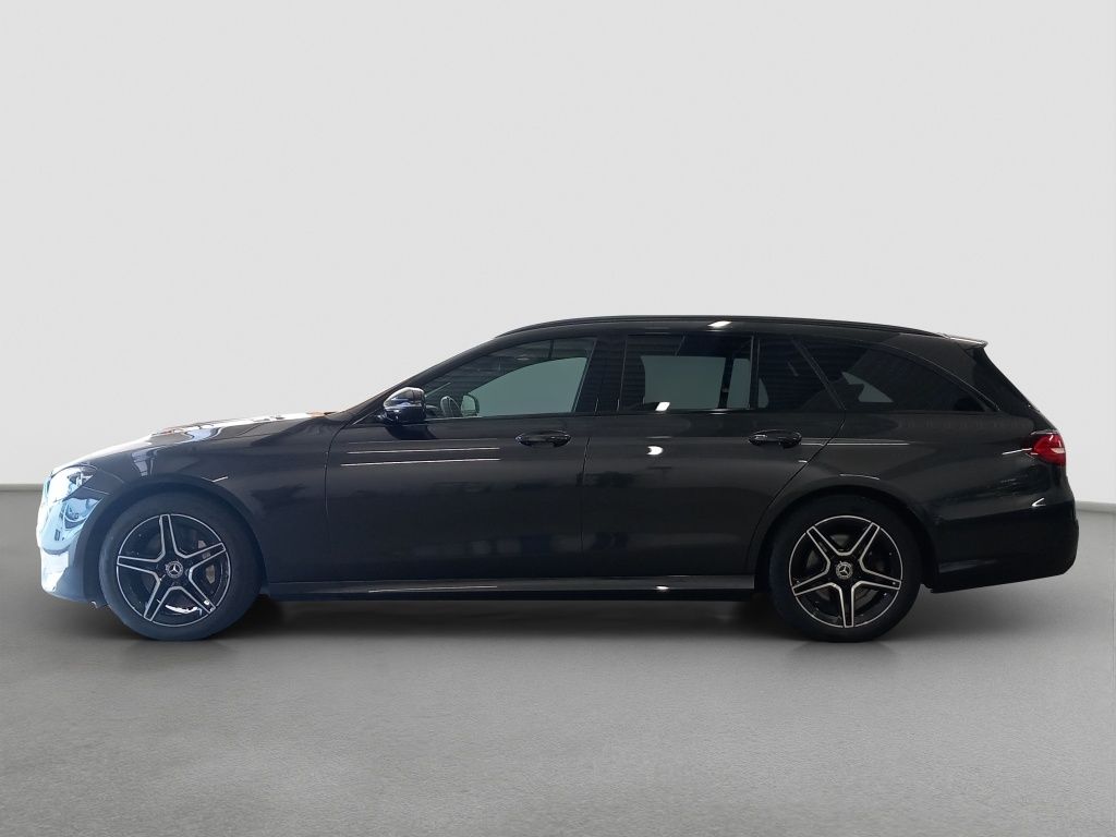 Fahrzeugabbildung Mercedes-Benz E 400 d 4MATIC T-Modell AMG Line*Night Paket*360