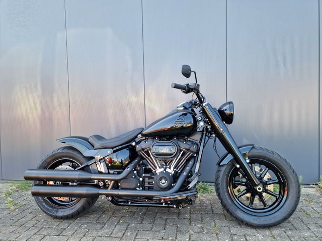 Harley-Davidson FLHCS Fat Boy Heritage S 114 ABS WINTERPREIS!