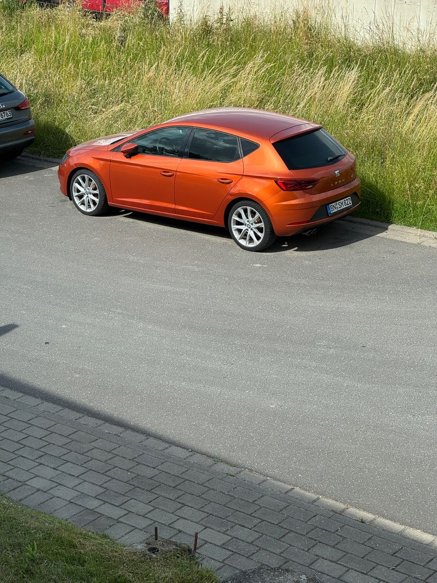 SEAT Leon 1.4 TSI 92kW Start&amp;Stop FR FR