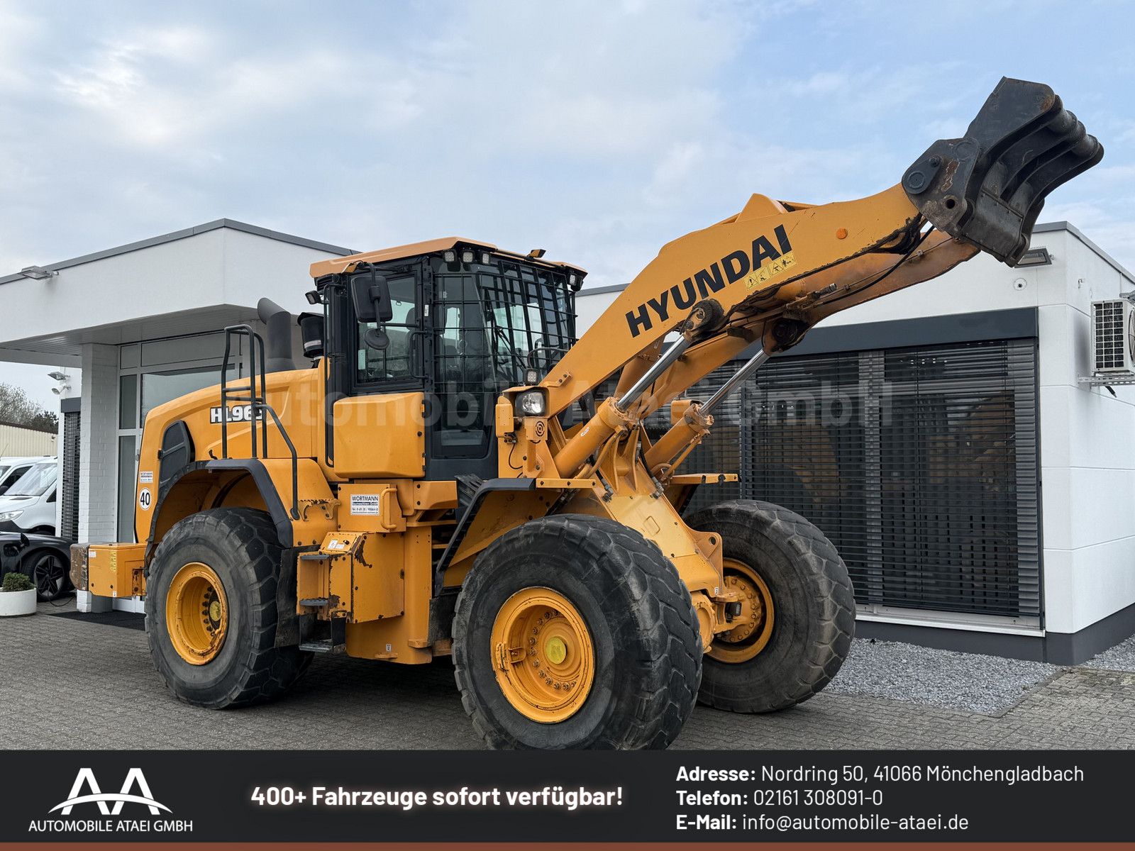 Fahrzeugabbildung Hyundai HL 965 (0092)