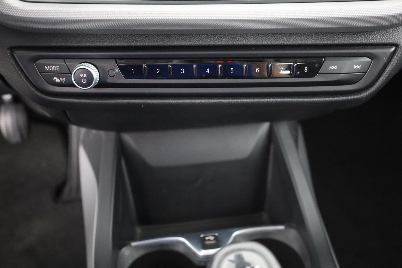BMW 118 i Advantage Navi PDC Klimaaut. Tempomat DAB, миниатюра 14