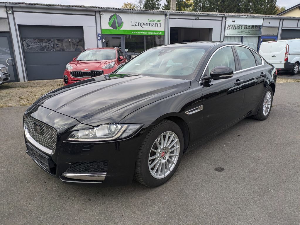 Image of Jaguar XF
