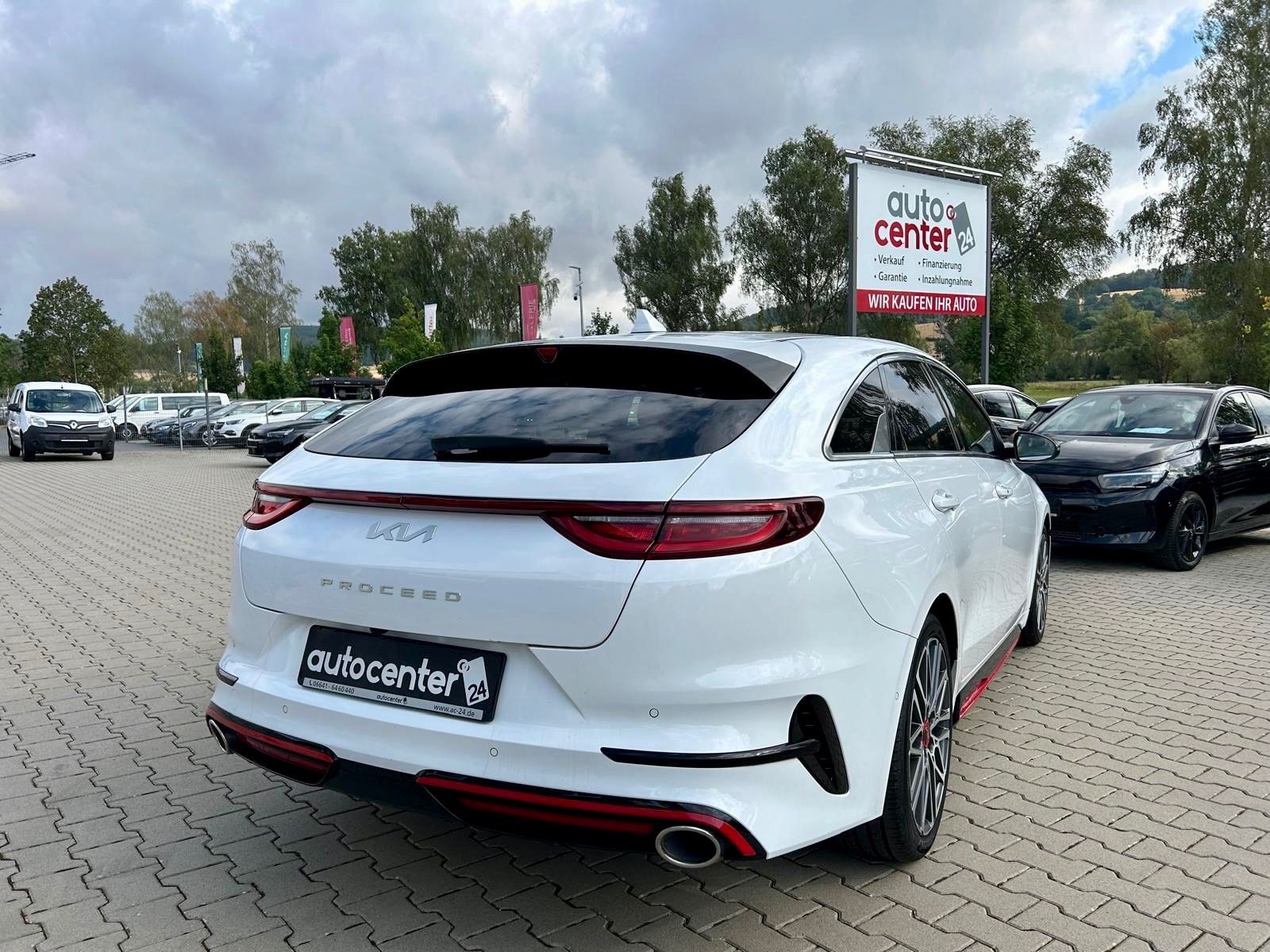 Fahrzeugabbildung Kia ProCeed GT°1. Hand°LED°Kamera°Leder°Memory°