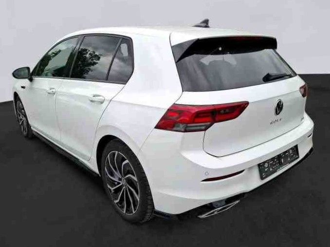 Volkswagen Golf VIII 1,5 eTSI R-Line DSG RFK LM17 App-Con foto 4