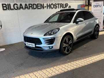 Porsche Macan - 1