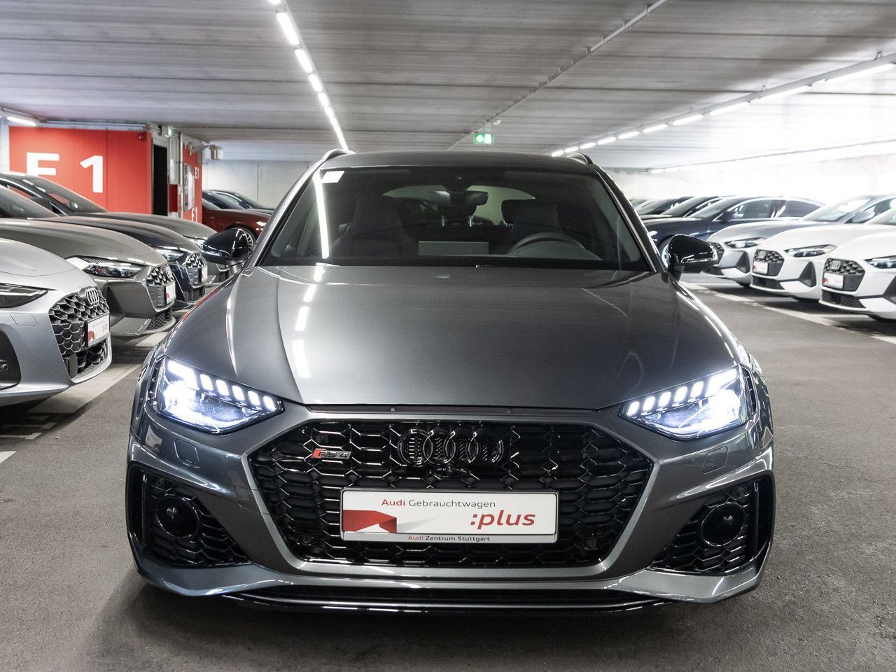 Audi RS4 Avant TFSI quattro Competition Keyless B&O foto 9