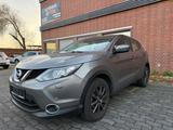 Nissan Qashqai *AUT*KAM*NAV*TEMPO*MULTI* - Nissan Qashqai in Wiesbaden